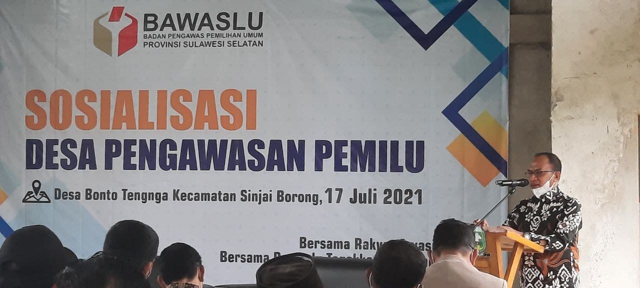Ketua Bawaslu Sulsel Resmikan Desa Pengawasan di Sinjai