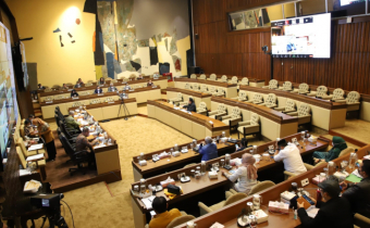 DPR Tetapkan Lima Anggota Bawaslu Periode 2022-2027