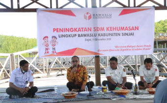 Optimalkan Peran Kehumasan, Bawaslu Sinjai Hadirkan Ketua Bawaslu Sulsel