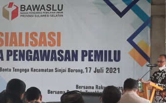 Ketua Bawaslu Sulsel Resmikan Desa Pengawasan di Sinjai